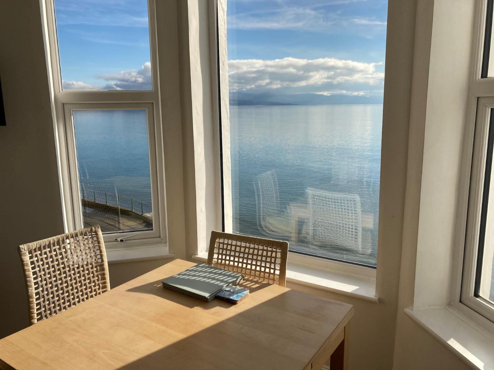 Marine Terrace Apartments Criccieth Luaran gambar